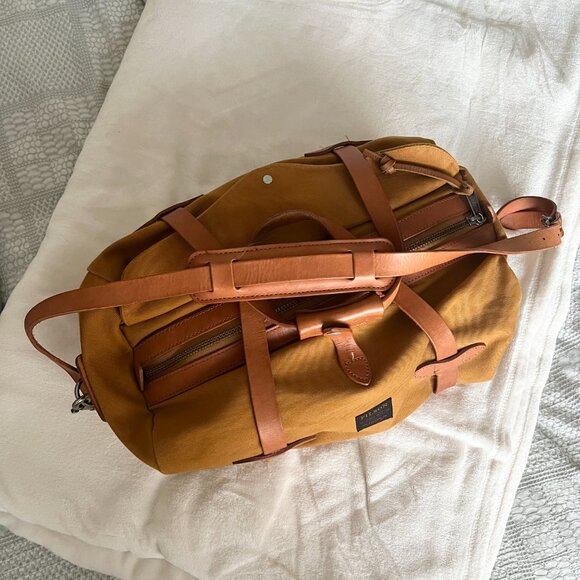 Filson Small Rugged Twill Duffle Bag — Chessie Tan - Picture 3 of 13